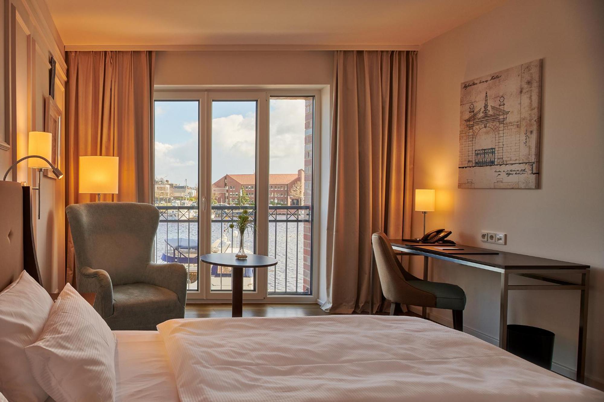 Hotel am Delft Emden Buitenkant foto