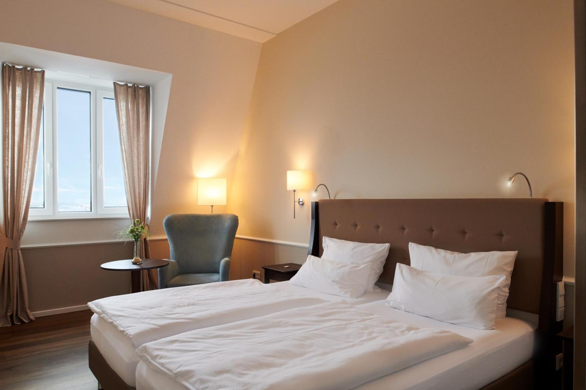 Hotel am Delft Emden Buitenkant foto